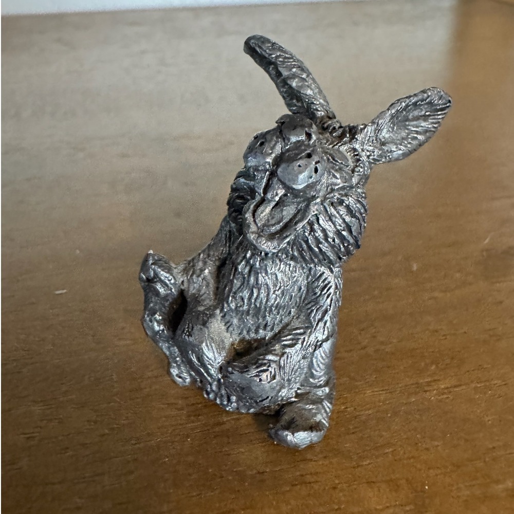 Whimsical Pewter Rabbit Figurine Statue Home Decor Collectible‎ Bunny